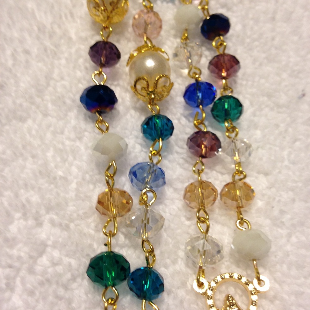 MULTICOLOR ROSARY